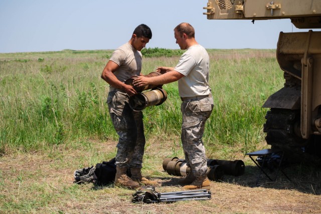 Kansas Army National Guard Start Annual Training Season | Article | The ...