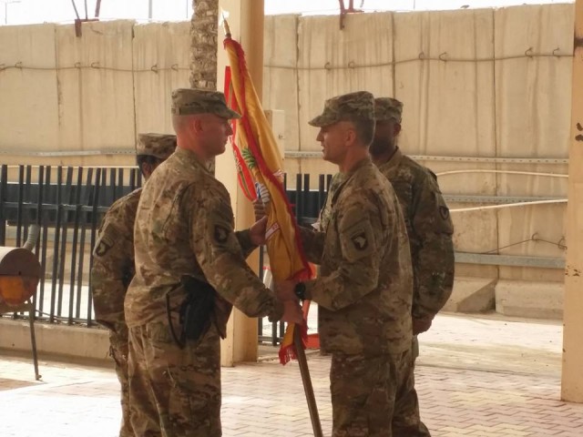 922nd Contracting Battalion welcomes new commander