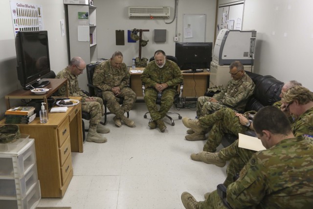 Australian, US chaplains unite in prayer for servicemembers