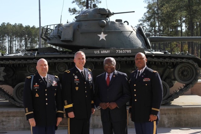 USARCENT bids farewell to chief of staff