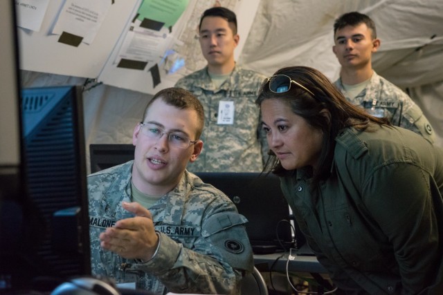 Assistant Secretary of the Army meets the 311th ESC