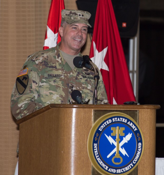U.S. Army Intelligence and Security Command (INSCOM) Change of Command
