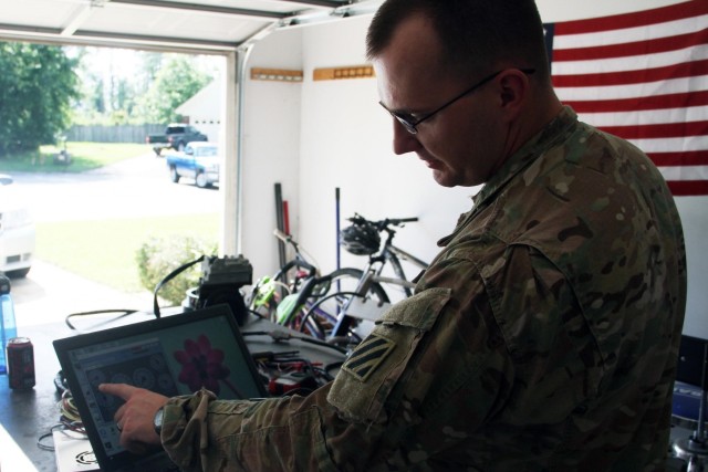 2nd IBCT Soldier turns hobby into business