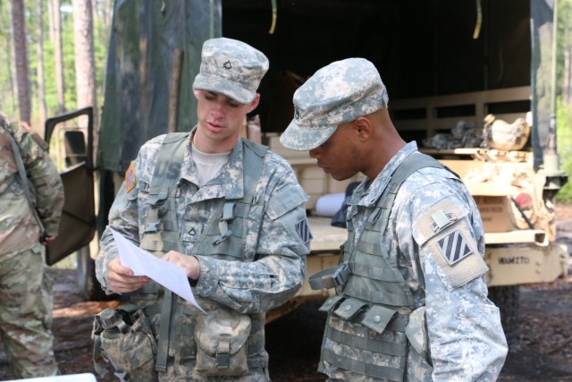 9th BEB Soldiers hone maneuvering skills