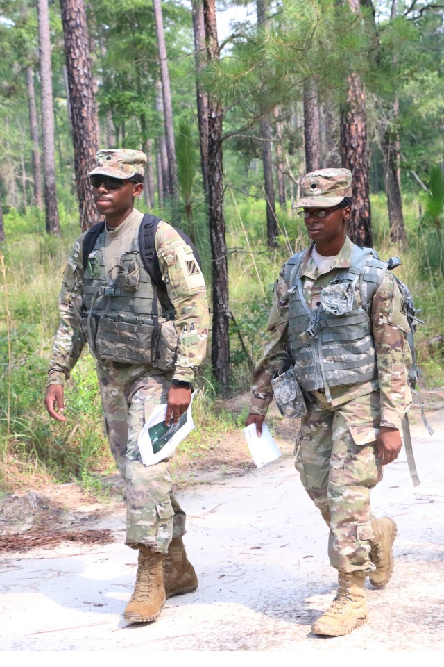 9th BEB Soldiers hone maneuvering skills