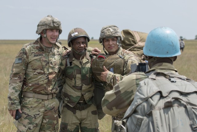 Paratroopers earn foreign jump wings during Central Accord 2016