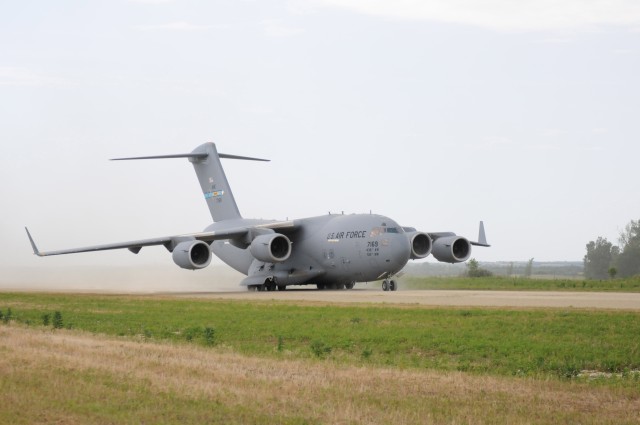 Air Force uses Fort Riley landing strip for training