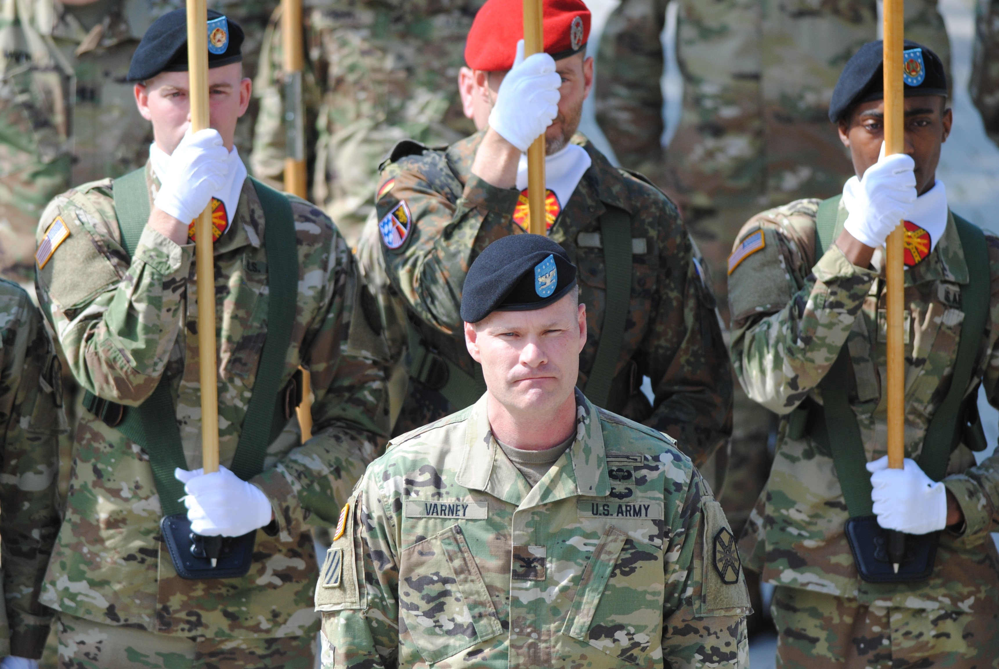 col-lance-varney-takes-command-of-u-s-army-garrison-bavaria-article