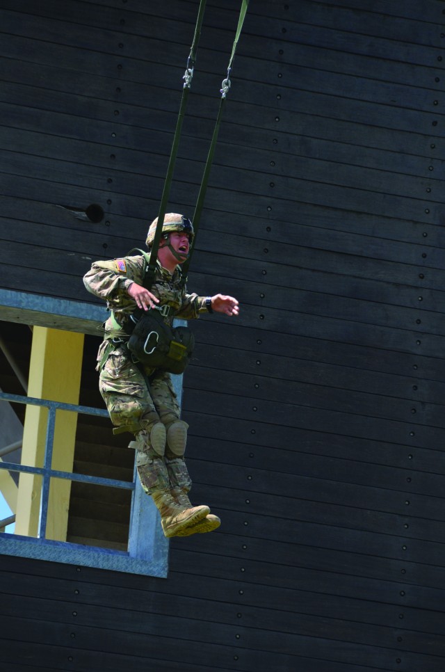 Future Italian paratroopers train on Caserma Ederle