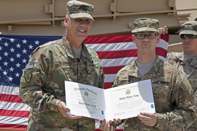 Arifjan Soldier recognized for exceeding the standard