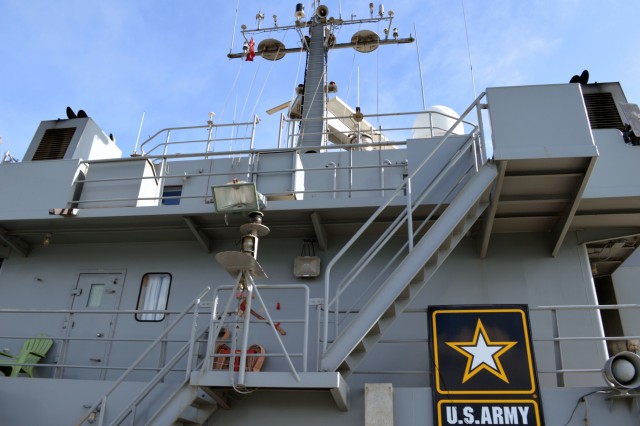 2-27 Inf. Regt. load out on USAV CW3 Harold C. Clinger (LSV-2)
