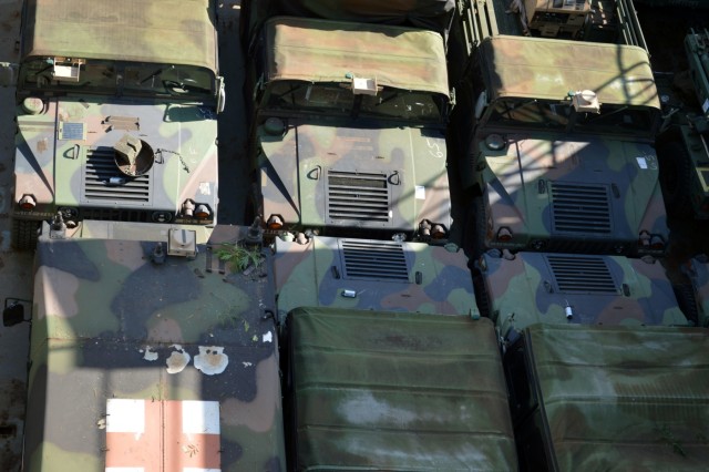 2-27 Inf. Regt. load out on USAV CW3 Harold C. Clinger (LSV-2)