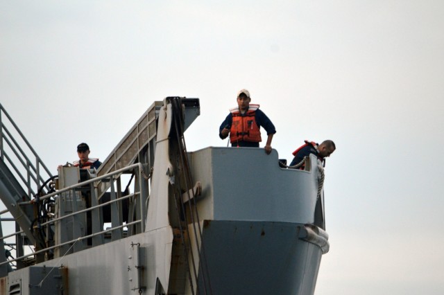 2-27 Inf. Regt. load out on USAV CW3 Harold C. Clinger (LSV-2)