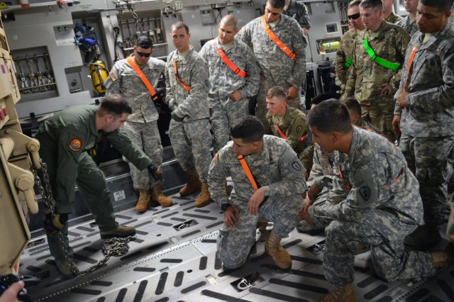 'Never Broken' trains, loads artillery with Air Force counterparts