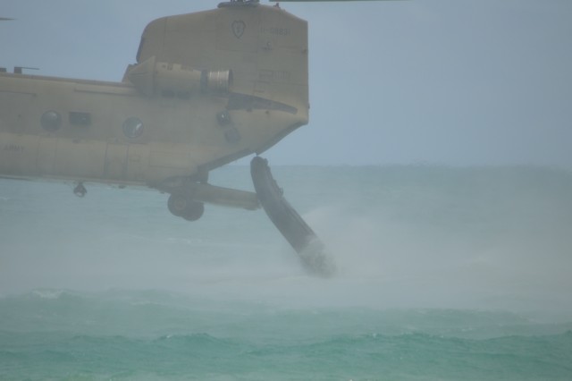 'Raiders' hone skills with helocast into Pacific