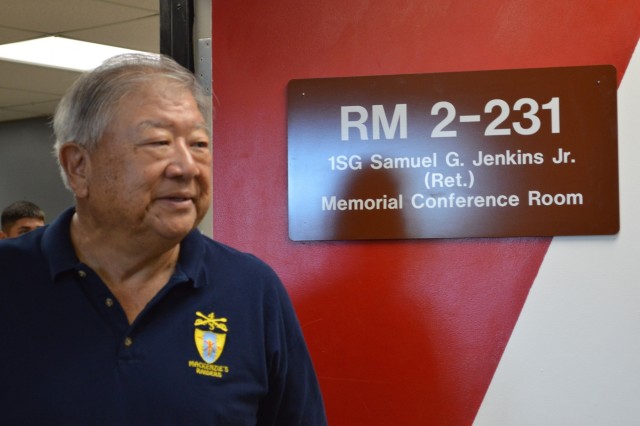 'Raiders' dedicate conference room to Vietnam veteran