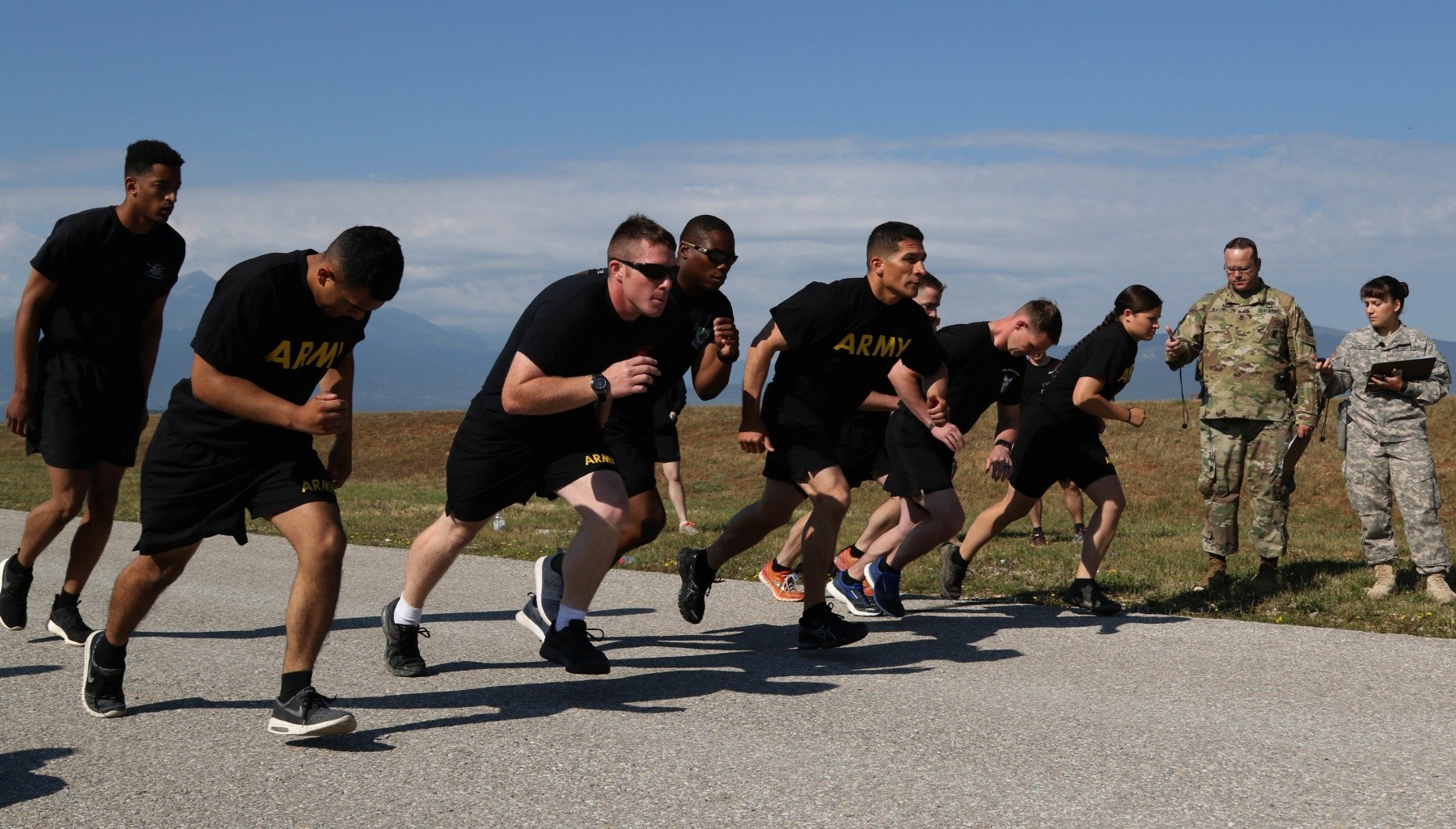 Multinational Battle Group-east Hosts Best Warrior Competition 