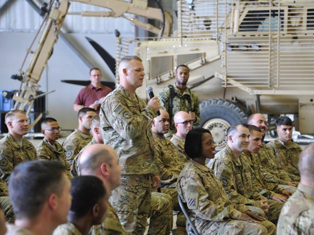 Sec. Def visit afghanistan 3