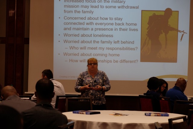 7th MSC´s 793rd MCT participates in USARC Yellow Ribbon event