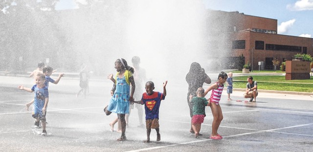 Summer readers 'Beat the Heat' at Fort Leonard Wood library event