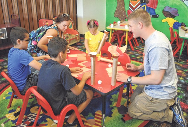 Summer readers 'Beat the Heat' at Fort Leonard Wood library event