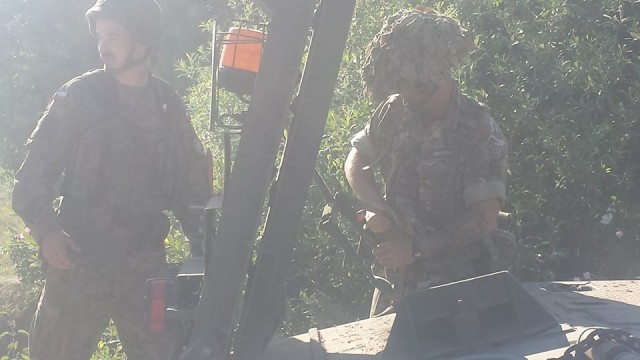 Soldiers from the 19th Tk Tptr Sqn Conducting Recovery Operations