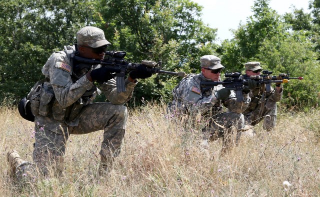Infantrymen develop junior leaders during situational training exercise