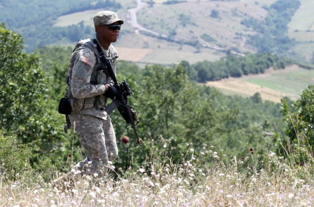 Infantrymen develop junior leaders during situational training exercise
