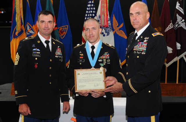 Exceeding standards: Sergeant Audie Murphy Club inducts new member