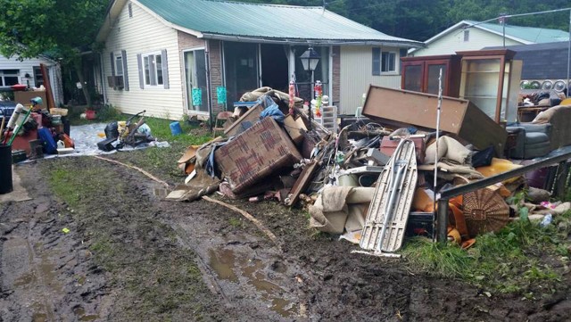 Fort Lee Soldier heads home to help family, neighbors with flood recovery