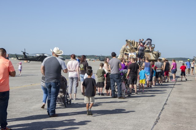 Falcon Brigade hosts annual Marne Air Day