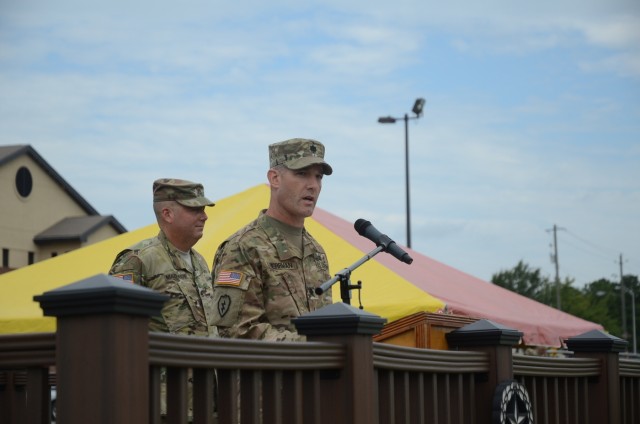 3rd Battalion, 321st Field Artillery Regiment holds Casing Ceremony; ready to support Operation Inherent Resolve