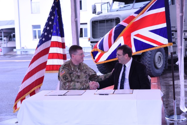 US, UK sign equipment leasing agreement