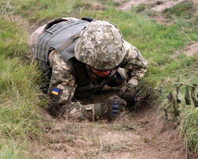 Mustangs polish up grenade skills with Ukrainians