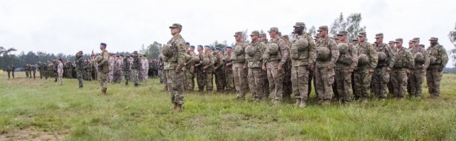 Flaming Thunder Begins: Glory's Guns Soldiers participate in opening ceremony