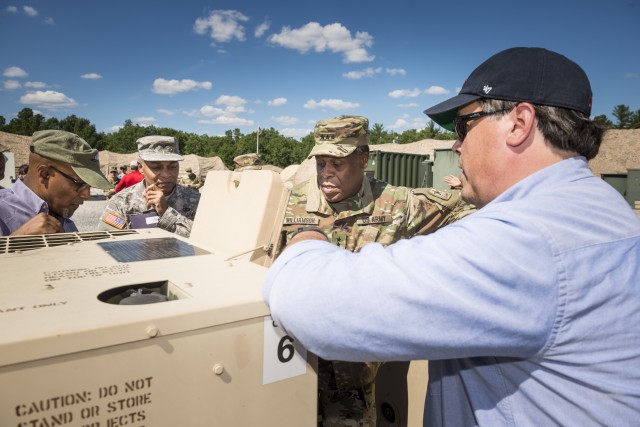 Lt. Gen. Williamson visits Base Camp Integration Laboratory