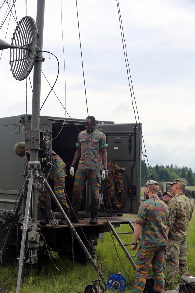 US, Belgian signal Soldiers build interoperability during GENESIX exercise