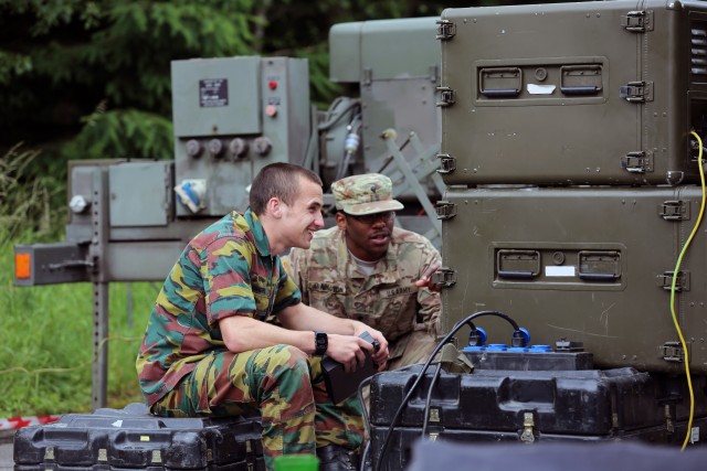 US, Belgian signal Soldiers build interoperability during GENESIX exercise