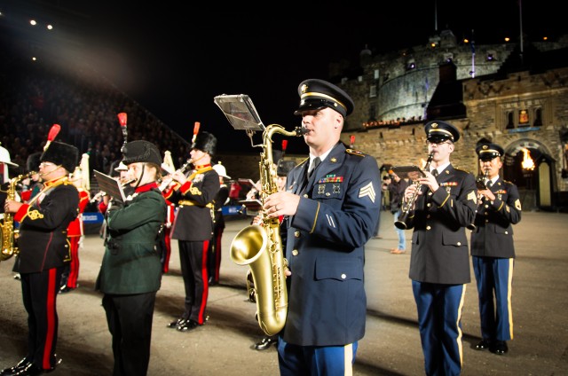 Army Europe Band wows crowds at Scotland's Edinburgh Tattoo