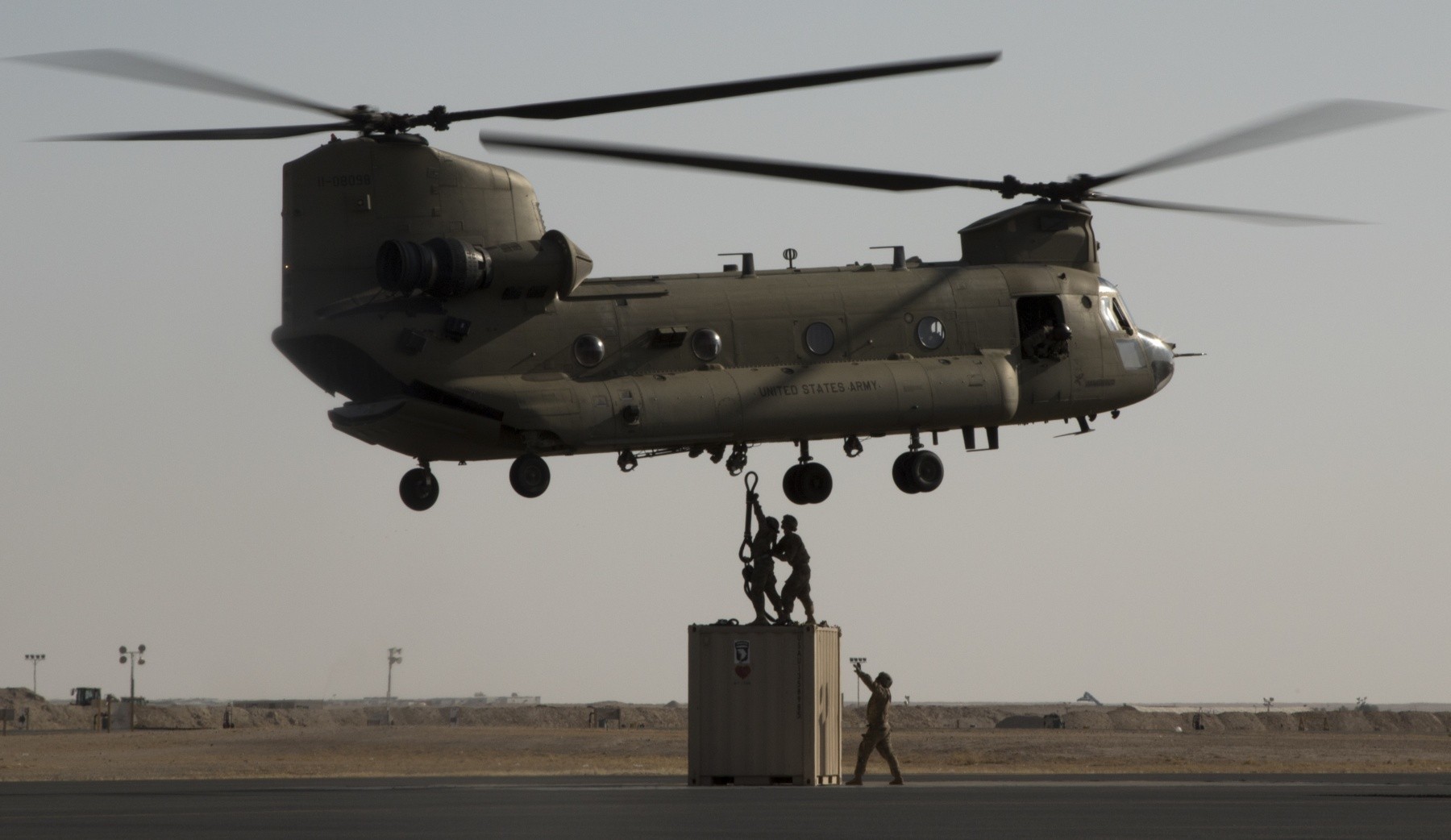 40th CAB practices night sling load movements at Camp Buehring, Kuwait ...