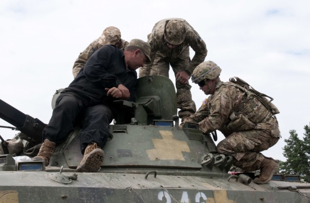 Ukrainian Soldiers conduct BMP-2 live-fire exercise