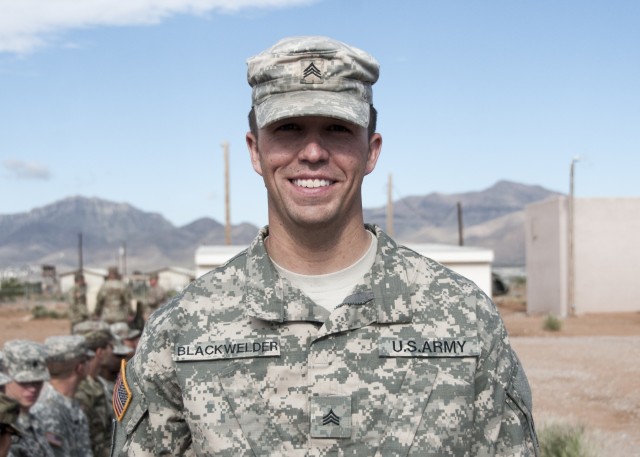 Soldiers tackle EFMB course