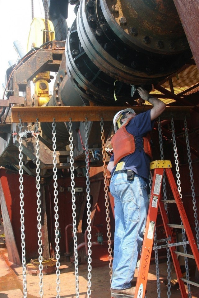ERDC demonstrates new equipment, approach