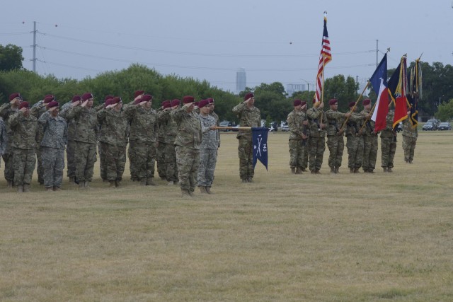 Texas National Guard patch ceremony to initiate Army of one