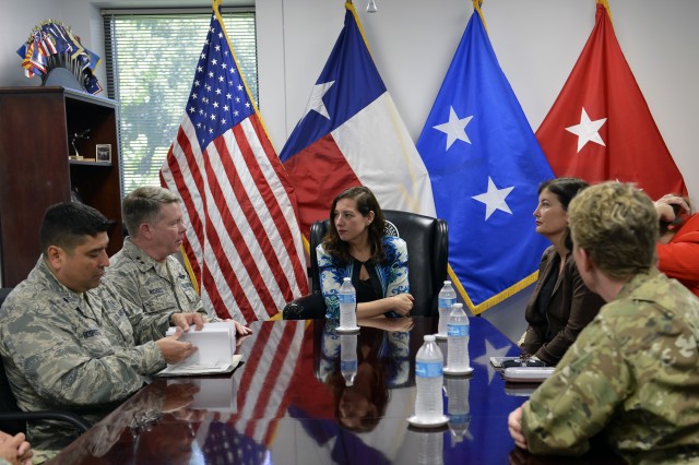 Texas National Guard hosts Chilean undersecretary