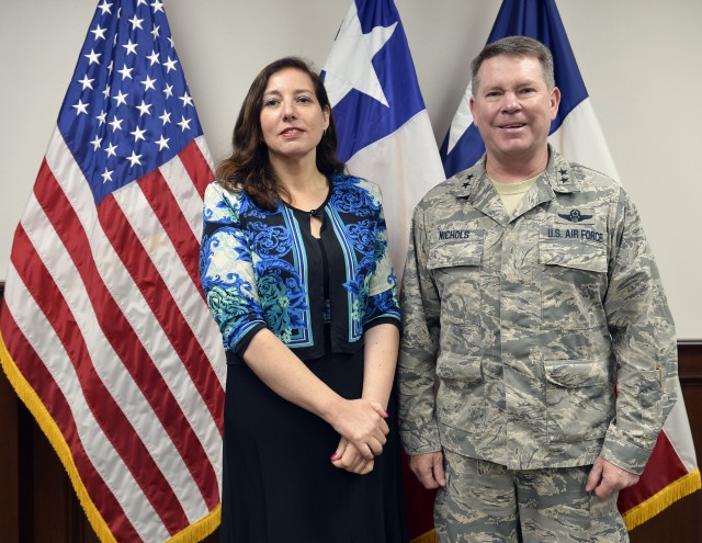Texas National Guard hosts Chilean undersecretary
