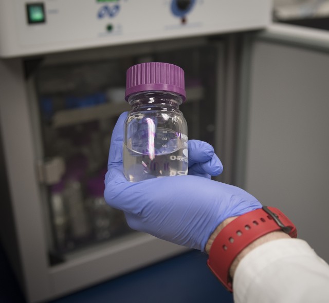 Scientists have discovered a solution that makes aqueous batteries a possibility