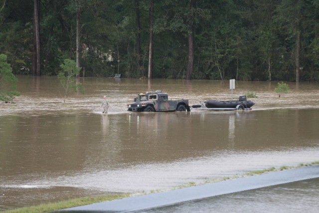 La. Guard focuses on response, recovery simultaneously