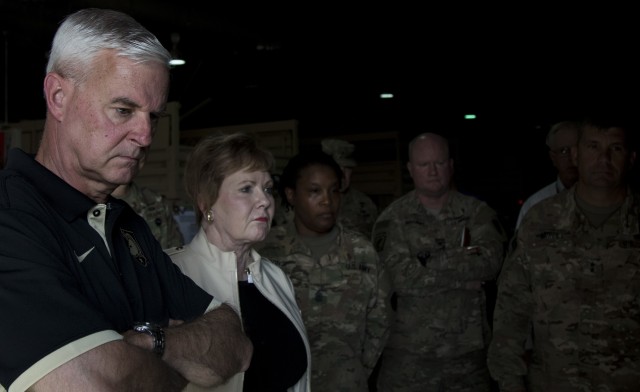 Congressional Delegation Visits Deployed Troops | Article | The United ...