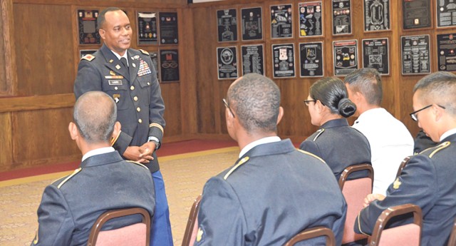 Service members from 21 countries become US citizens at Fort Leonard Wood